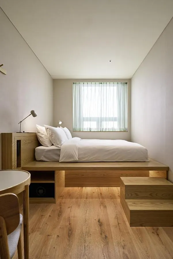 Hotel Anteroom Seoul 3*,
